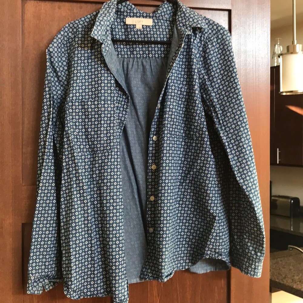 LOFT button up